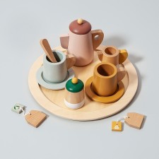 Holzspielzeug Tee-Set von Petit Monkey