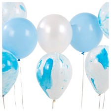 Luftballons 'We Heart Blue' in Marmor-Optik blau von talking tables